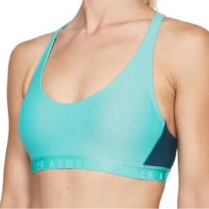 Under Armour women's cut out sports bra size L